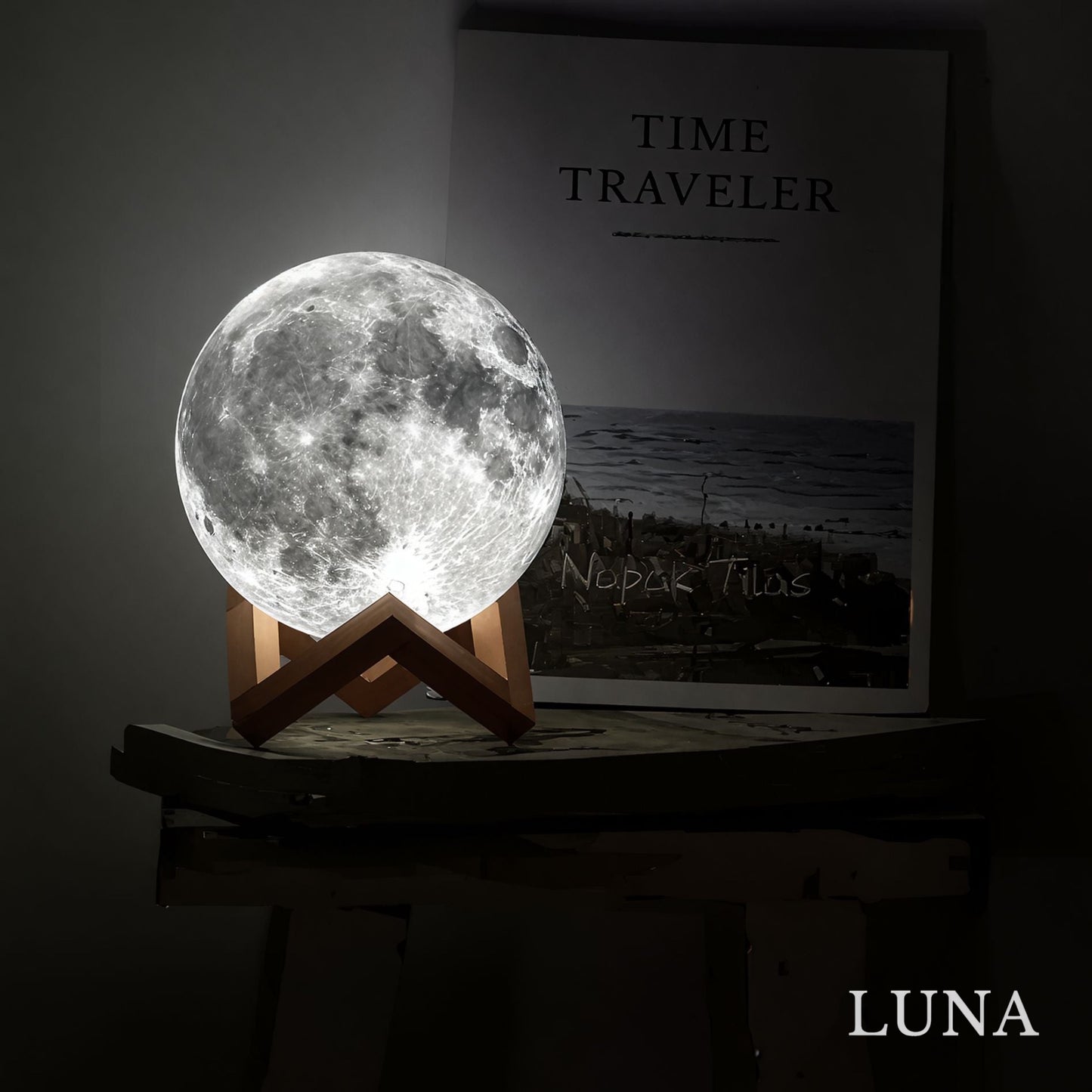 Luna Moon Lamp